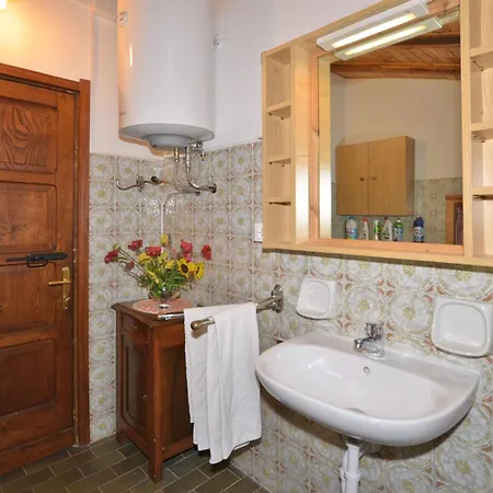 Casa Busso - Happy *