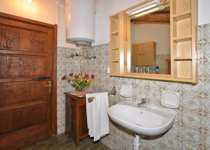 Casa Busso - Happy *